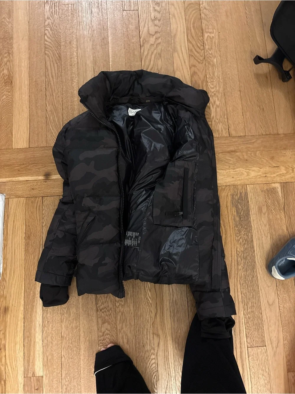 SAM. Women's Camouflage Hooded Puffer Jacket - Green/Brown